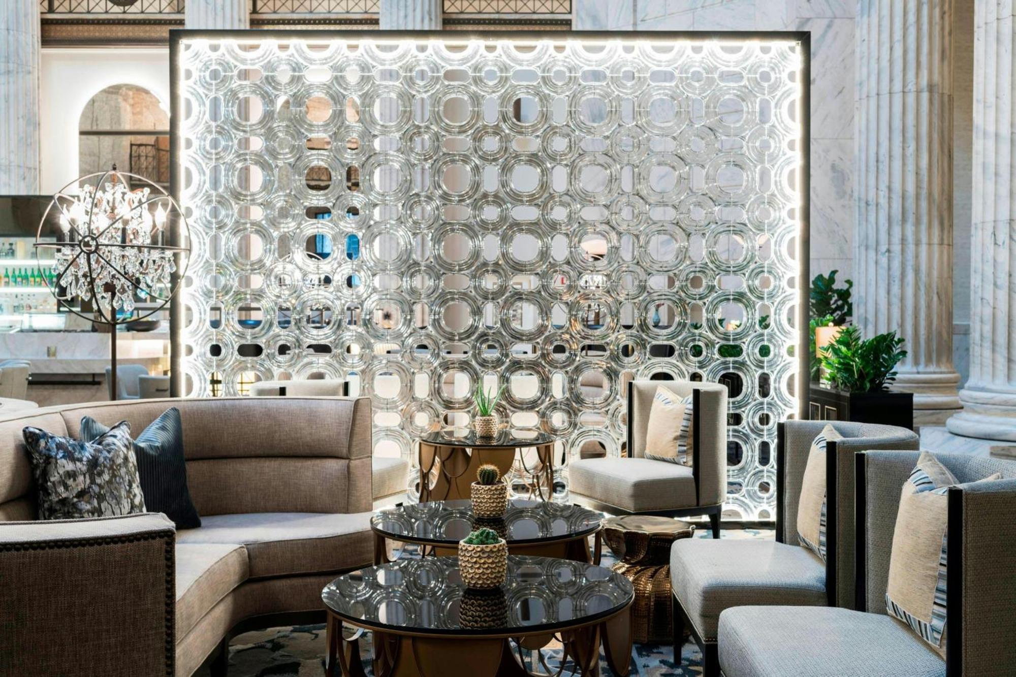 Hotel The Ritz-carlton,